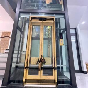 Thang máy Fuji 5 điểm dừng 450kg