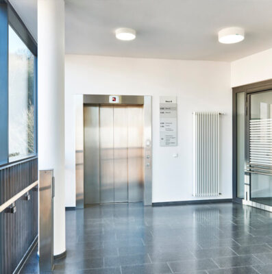 Thang máy gia đình